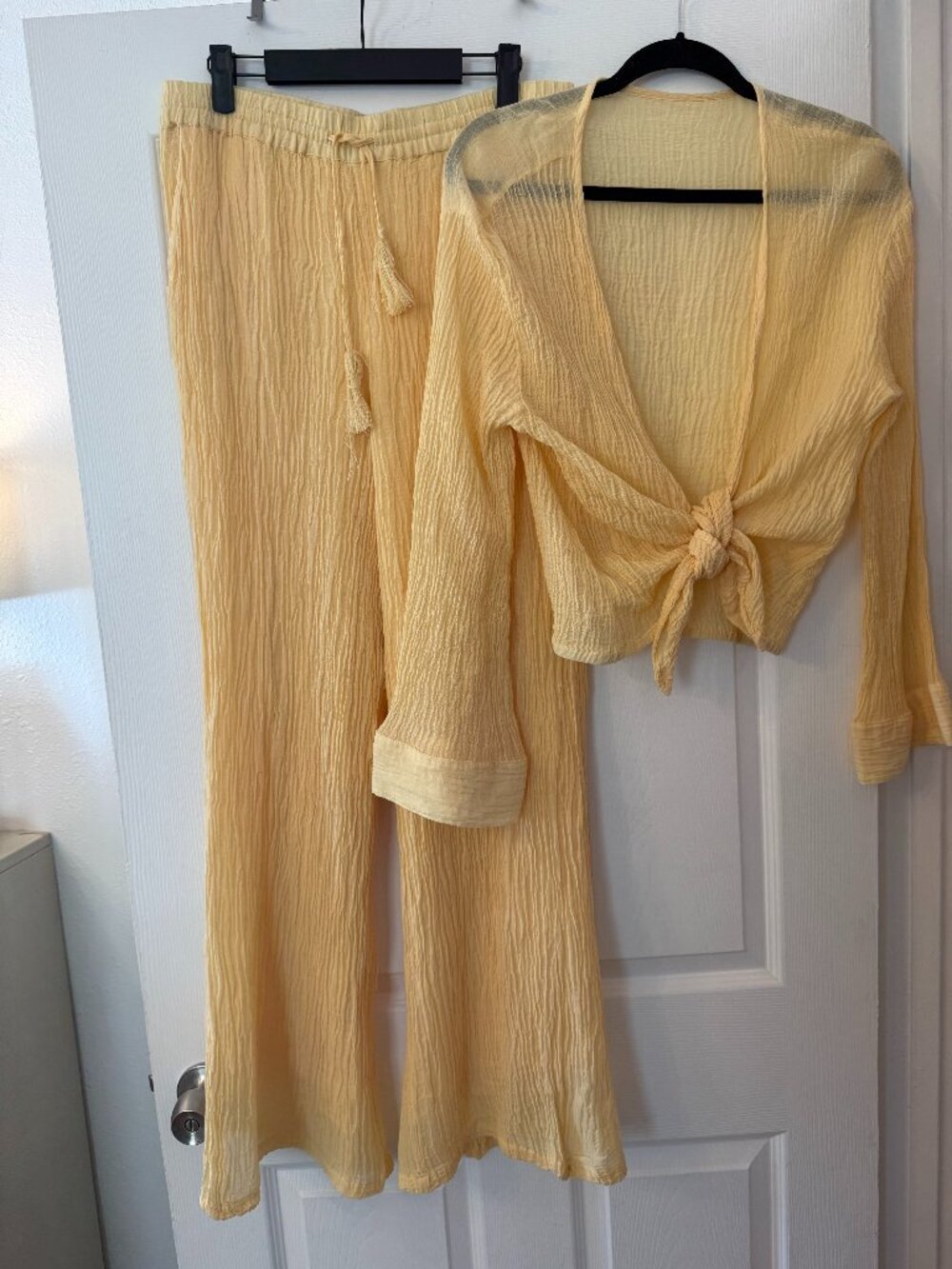 13)	Monday Swimwear yellow crinkle two-piece set, Size L
